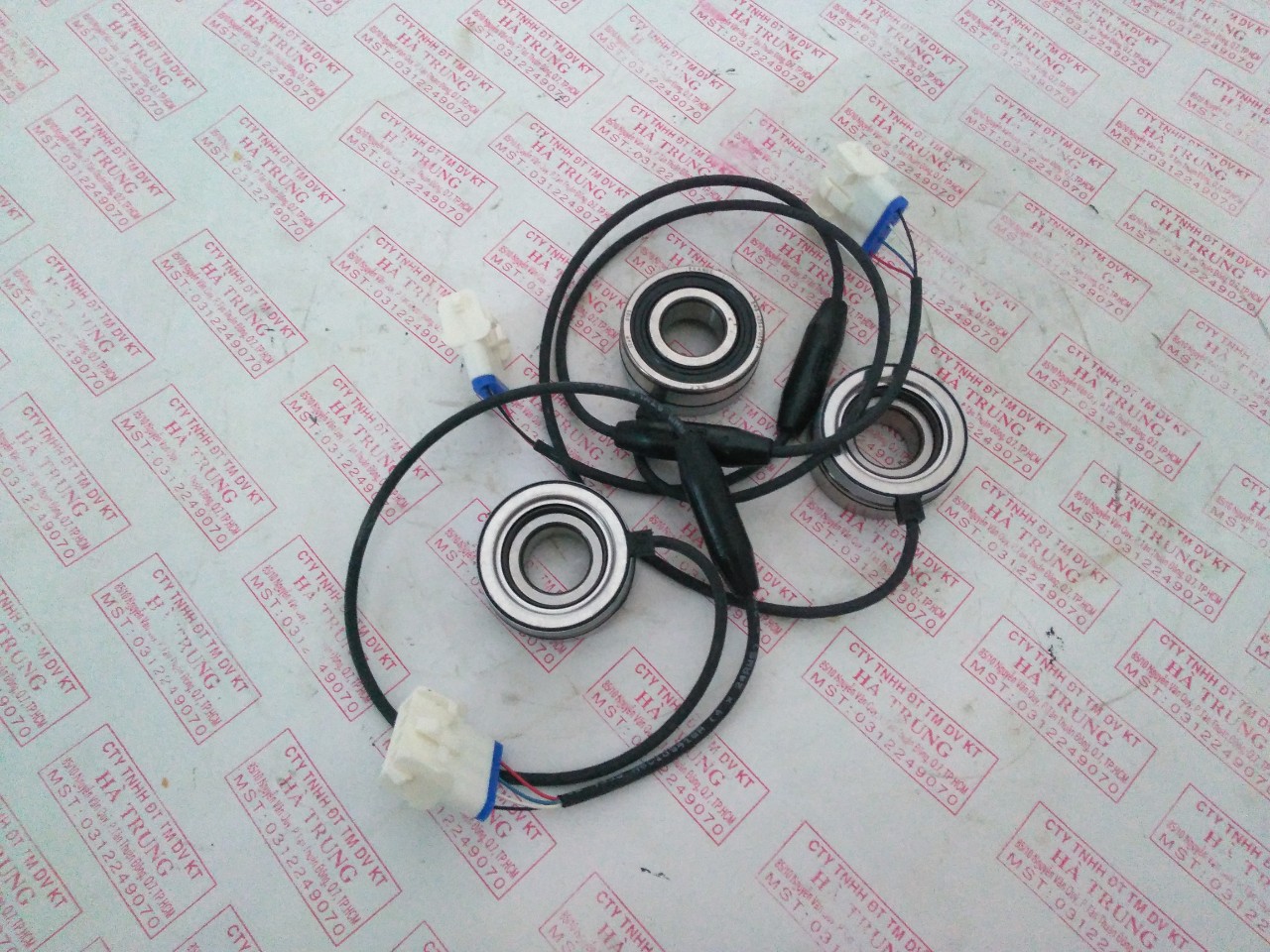 Sensor Bearing- Cam Bien Toc Do 6204 SKF